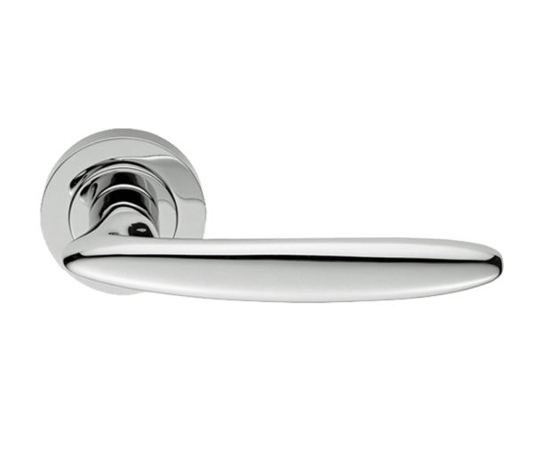 Manital Nirvana Door Handles On Round Rose, Polished Chrome (sold in pairs)