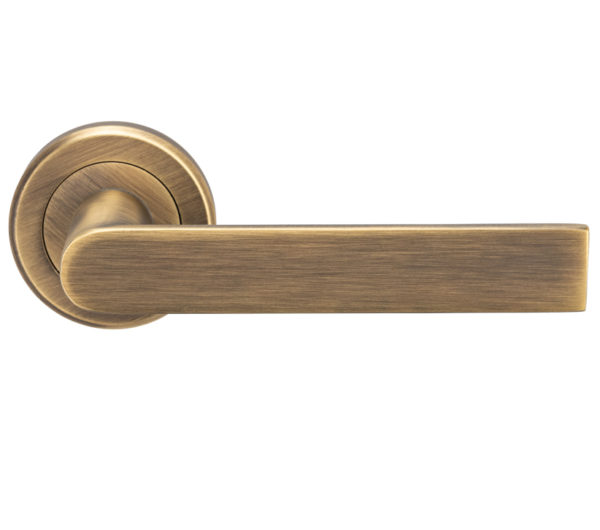 Serozzetta Edge Door Handles On Round Rose, Antique Brass (sold in pairs)