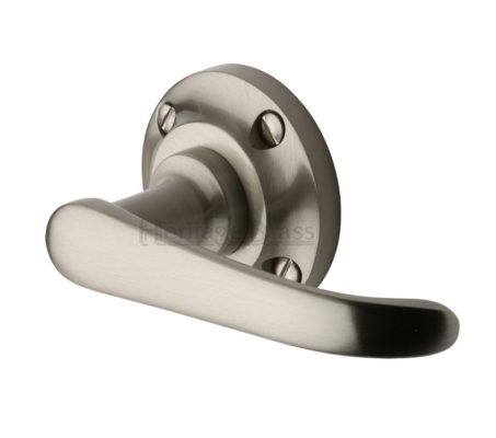 Heritage Brass Windsor Door Handles On Round Rose, Satin Nickel (sold in pairs)