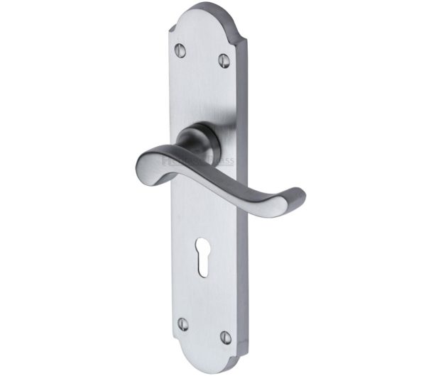 Heritage Brass Savoy Long Satin Chrome Door Handles (sold in pairs)