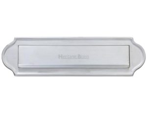 Heritage Brass Gravity Flap Letter Plate (280mm x 80mm), Satin Chrome