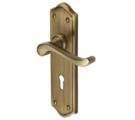 Heritage Brass Buckingham Antique Brass Door Handles (sold in pairs)