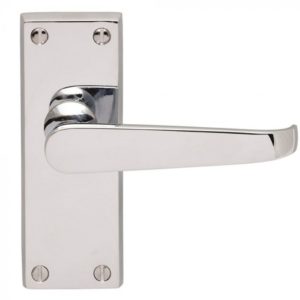 Carlisle Brass CBV31CP Victorian Flat Lever On Backplate - Latch (Contract Range) 120mm x 40mm Polished Chrome