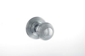 Atlantic Old English Ripon Solid Brass Reeded Mortice Knob, Polished Chrome - OE50RMKPC (sold in pairs)