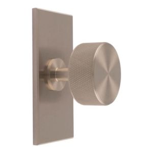 Carlisle Brass BP703SN76SN Knurled Radio Knob on Backplate 76mm Satin Nickel