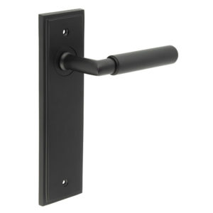 Piccadilly Door Handle Latch Backplate Black