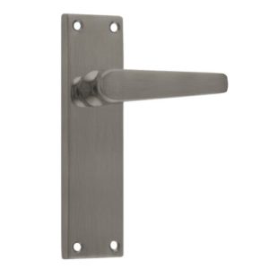 Victorian Straight Lever on Backplate Long Latch - Satin Nickel