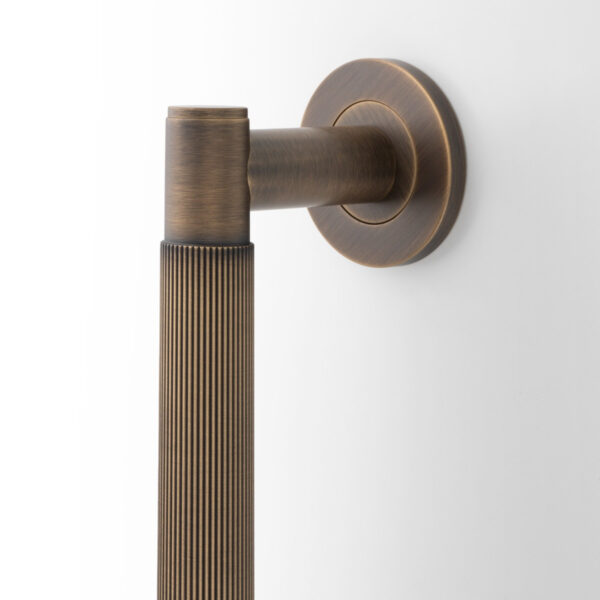 Spitfire Reeded Pull Handle